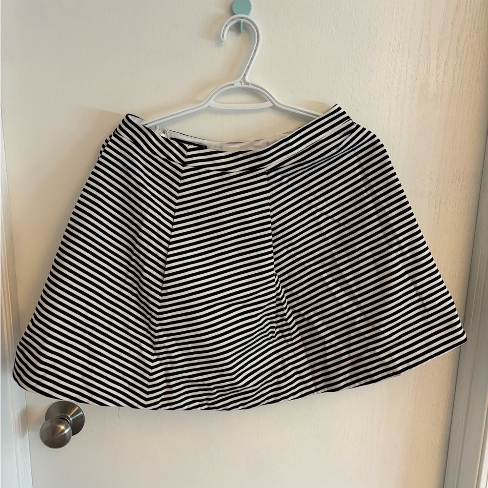 Kate Spade Black and White Striped Skirt